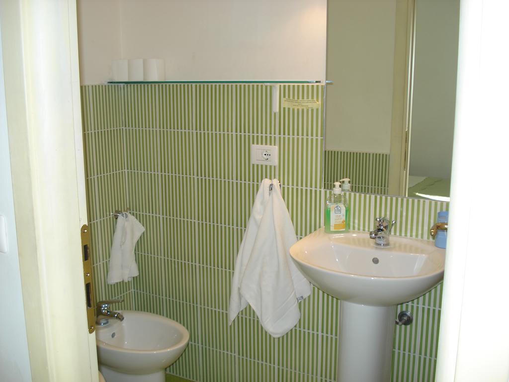 Villa Agriturismo La Vecchia Dolceacqua Zimmer foto