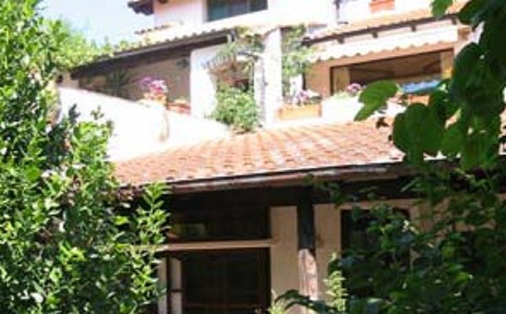 Villa Agriturismo La Vecchia Dolceacqua Exterior foto